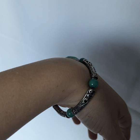 3 for $20 Teal colored stone in Silver Filigree Bracelet - Picture 3 of 3